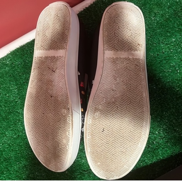 Mickey Mouse slip on sneakers - Picture 2 of 3